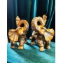 Пара слонов - символ мудрости и преодоления преград