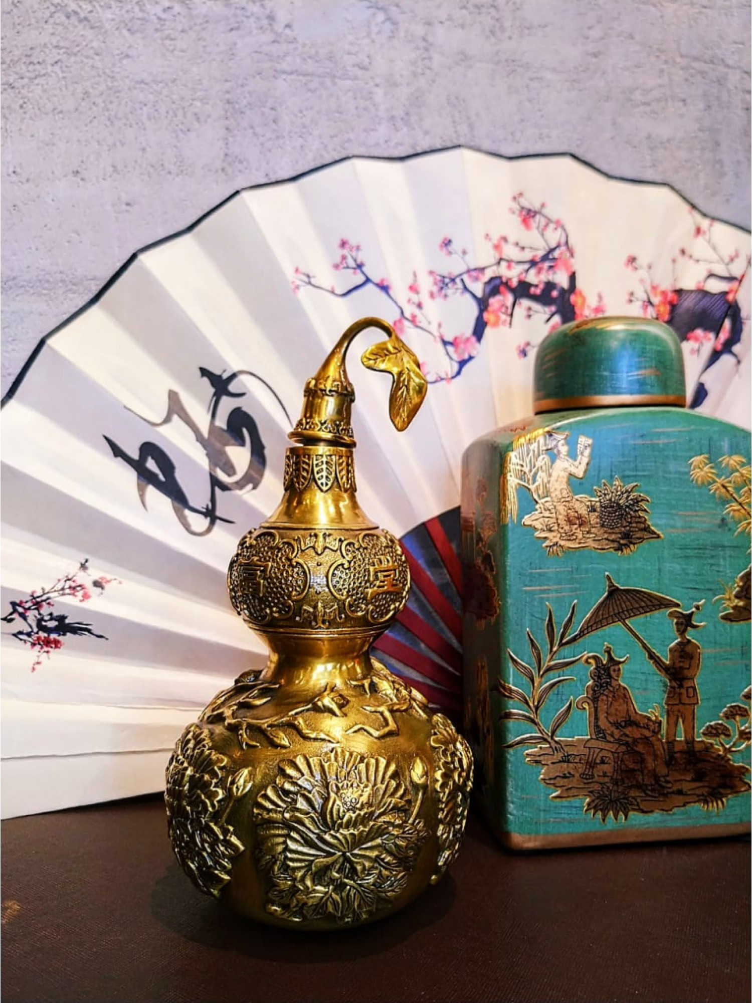 Тыква Улоу с пионами бронза желтая - популярный символ  здоровья и долголетия, защиты от недугов и болезней