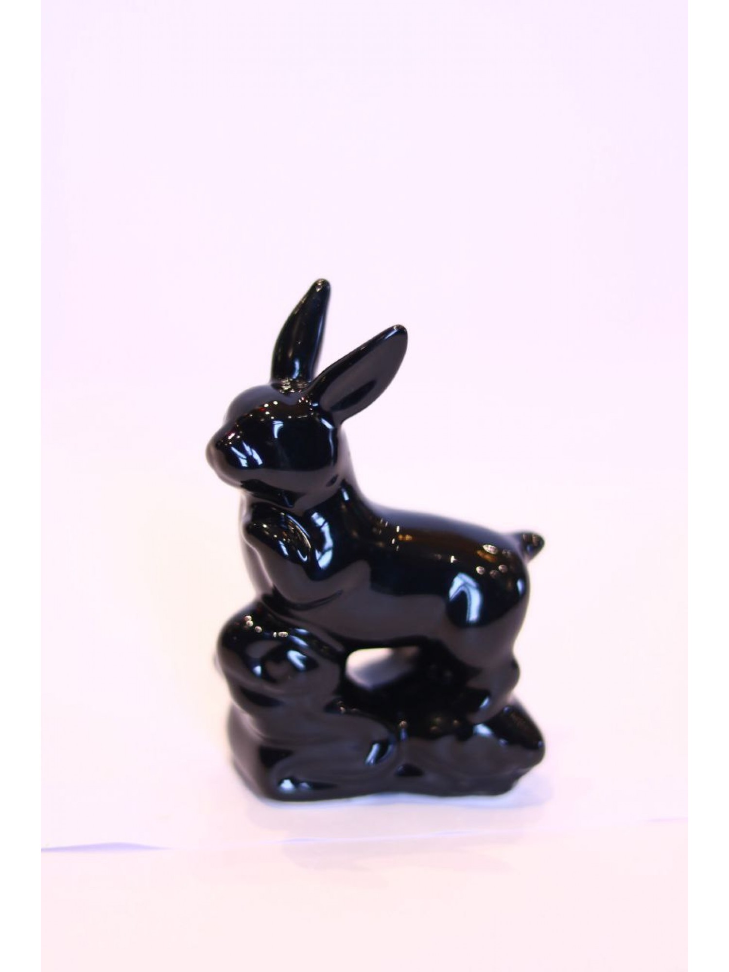 Статуэтка «Кролик черный» (фарфор) - символ 2023 года, способствует созданию крепких отношений