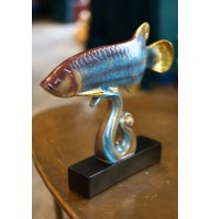Статуэтка "Арована - рыба миллионеров" (синяя на волне)