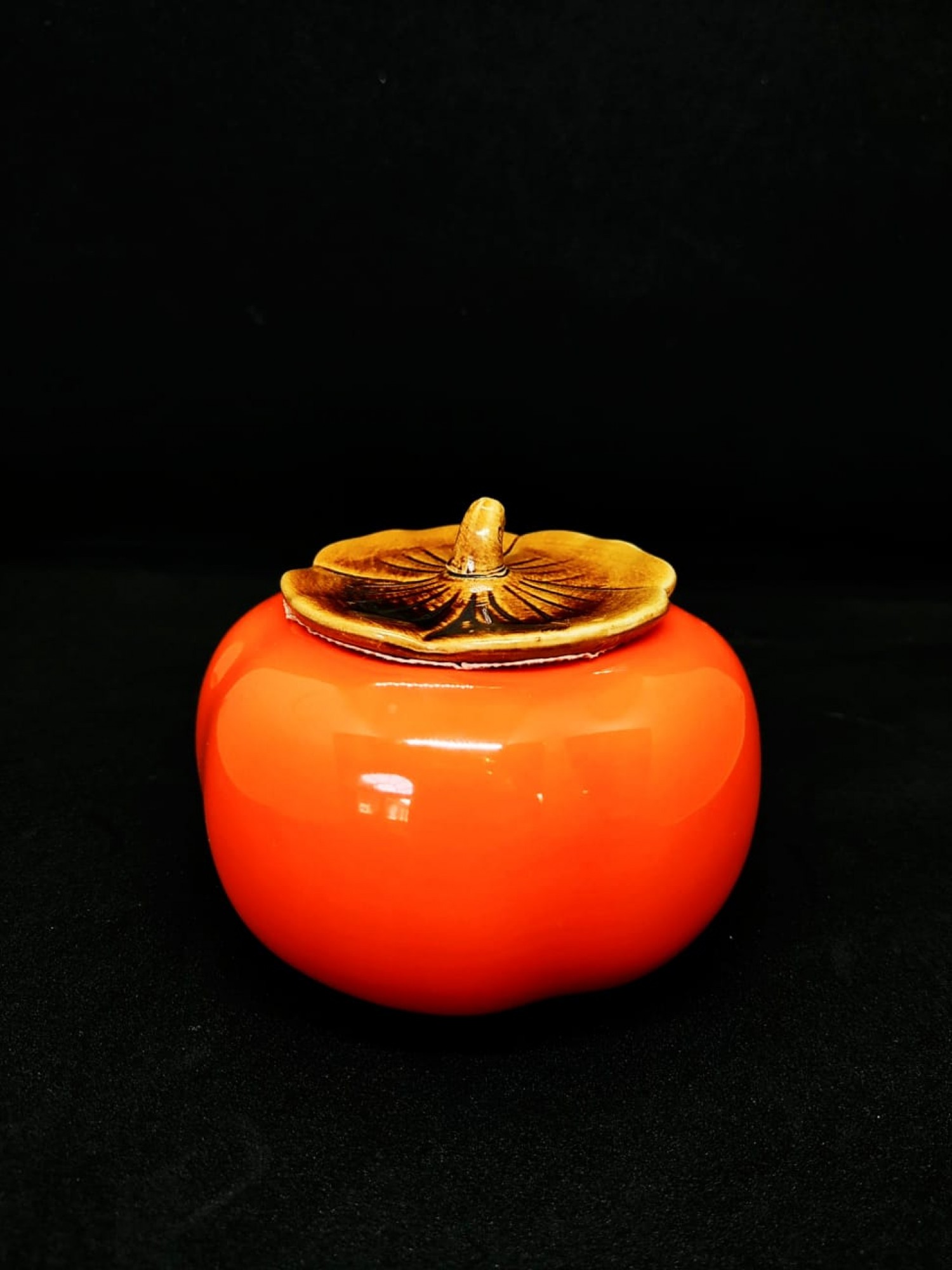Свеча помидор оранжевый