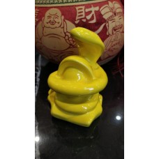 Статуэтка "Змея жёлтая" из фарфора (средняя)