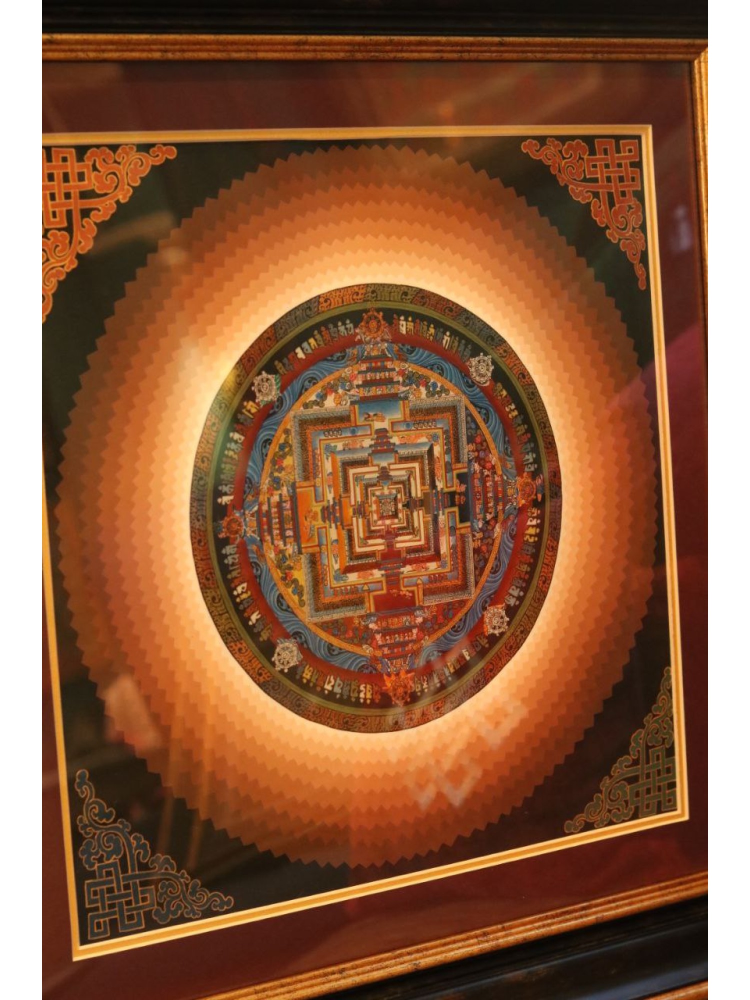 Картина  из Тибета "Калачакра" в мандале (черная рама)