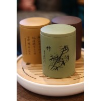 Ваза в «китайском стиле»  в ассортименте (фиолетовая, желтая и зеленая)