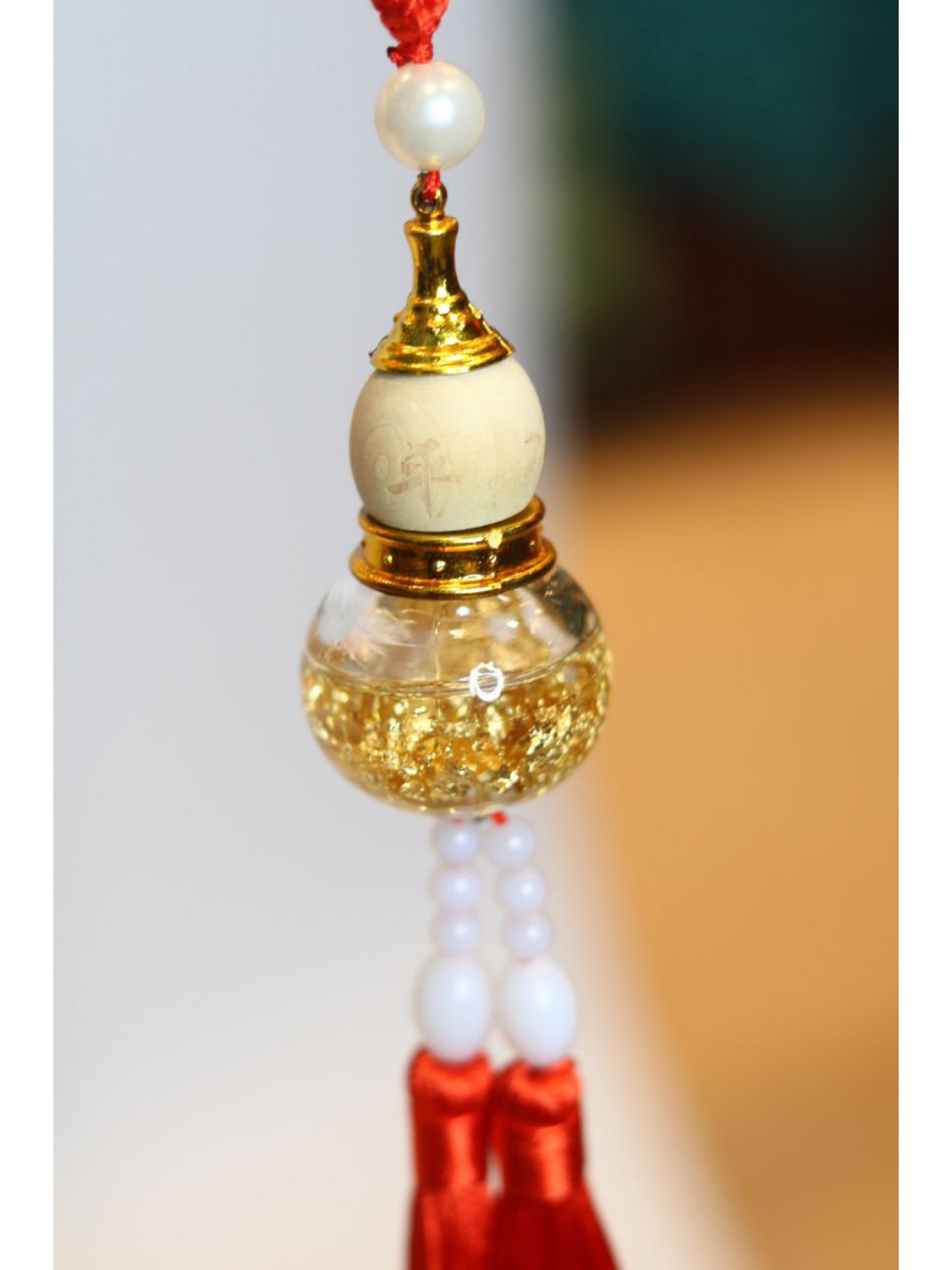 Подвеска "Тыква У-Лоу с жидким золотом" - мобильный талисман для защиты здоровья!